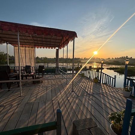 Houseboat Young Wild Rose Σριναγκάρ Εξωτερικό φωτογραφία